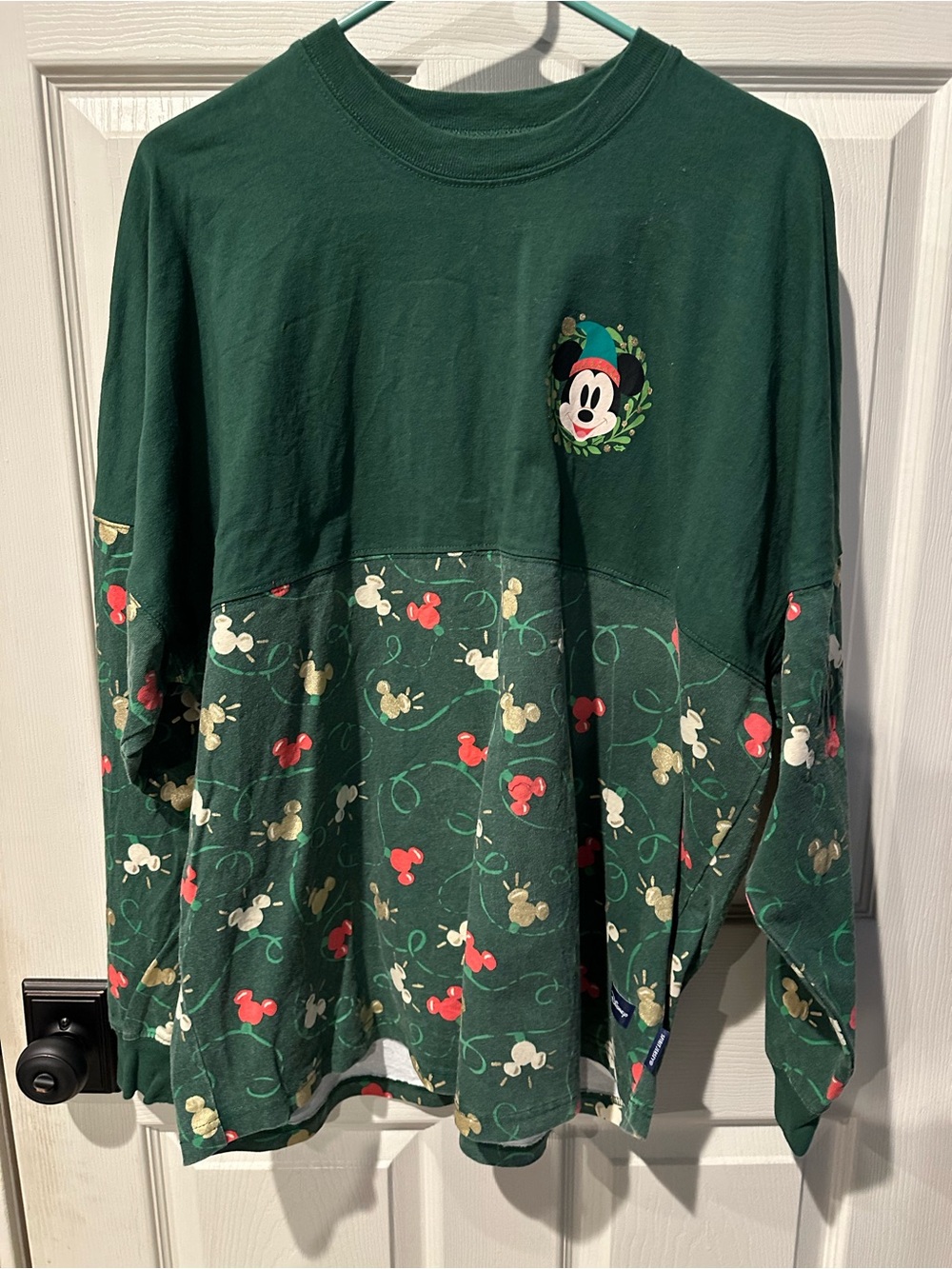 Disney Merry Christmas Spirit Jersey Mickey Elf and Lights Size Large